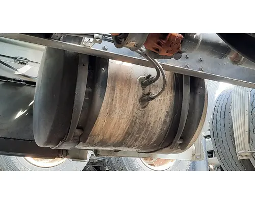 VOLVO VNL FUEL TANK