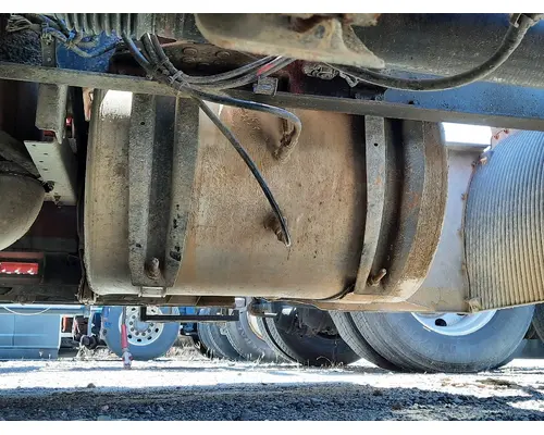 VOLVO VNL FUEL TANK
