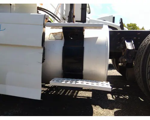 VOLVO VNL FUEL TANK