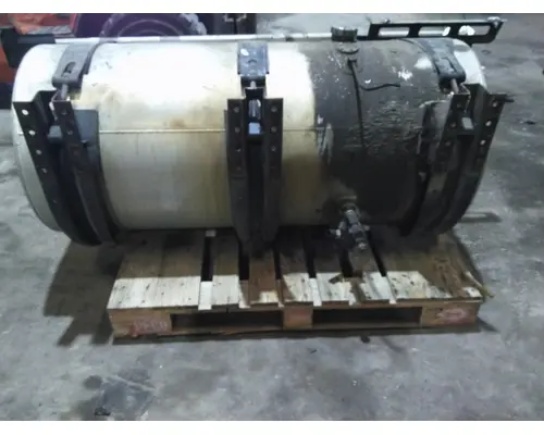 VOLVO VNL FUEL TANK
