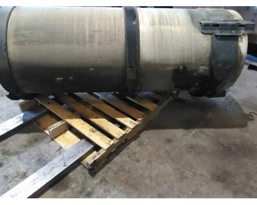 VOLVO VNL FUEL TANK
