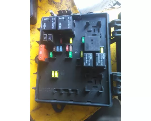 VOLVO VNL FUSE BOX