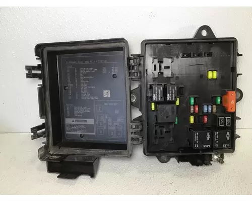 VOLVO VNL FUSE BOX