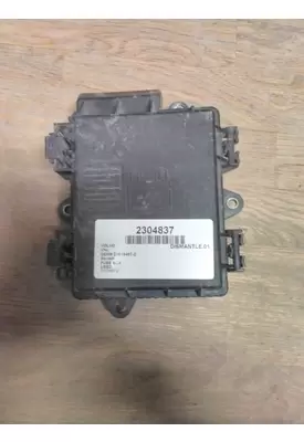 VOLVO VNL FUSE BOX