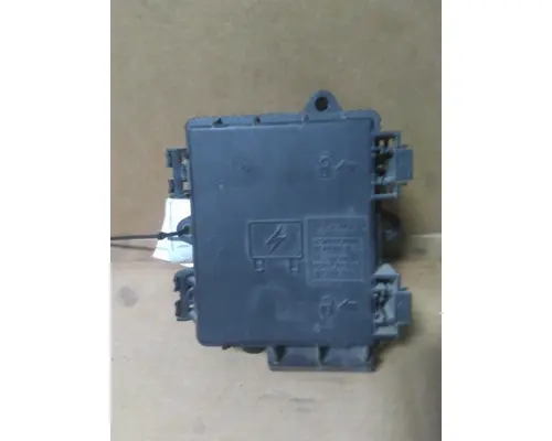 VOLVO VNL FUSE BOX