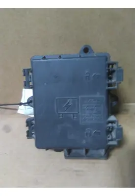 VOLVO VNL FUSE BOX