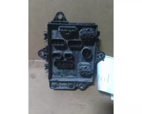 VOLVO VNL FUSE BOX