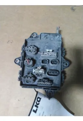 VOLVO VNL FUSE BOX