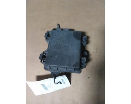 VOLVO VNL FUSE BOX