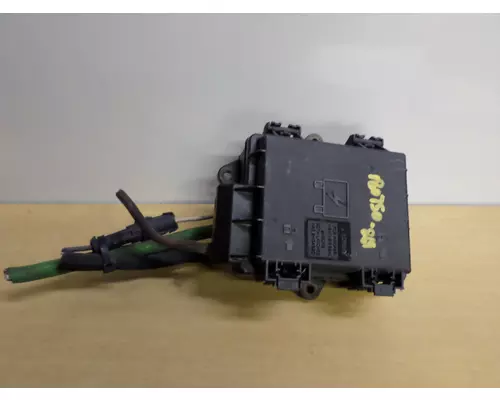 VOLVO VNL FUSE BOX