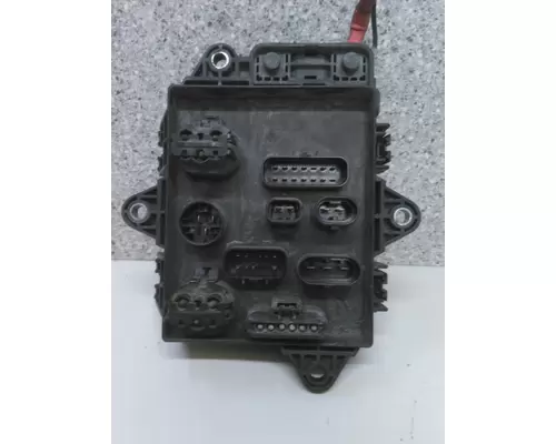 VOLVO VNL FUSE BOX