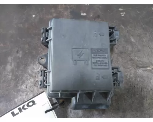 VOLVO VNL FUSE BOX