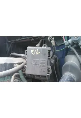 VOLVO VNL FUSE BOX