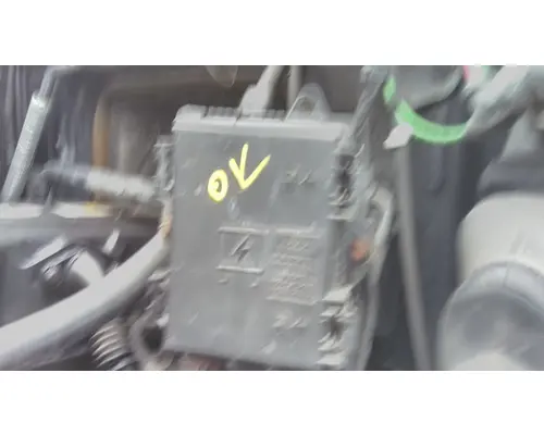 VOLVO VNL FUSE BOX