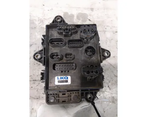 VOLVO VNL FUSE BOX