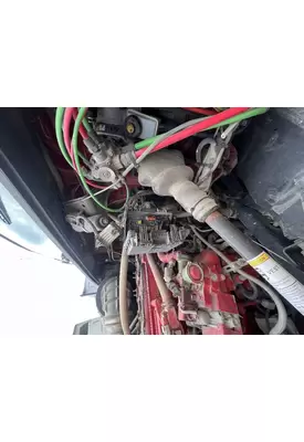 VOLVO VNL FUSE BOX