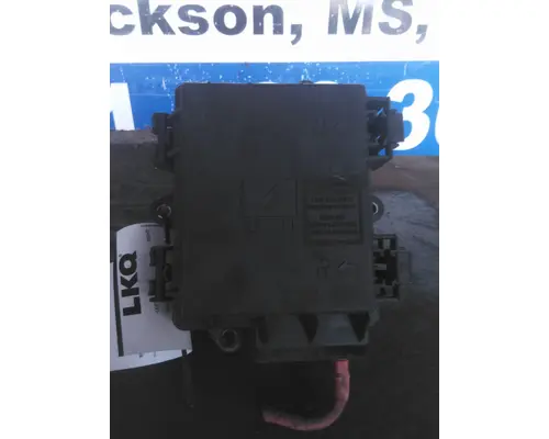 VOLVO VNL FUSE BOX