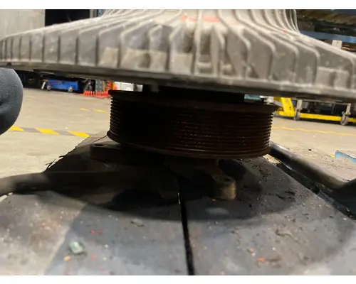 VOLVO VNL Fan Clutch
