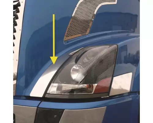 VOLVO VNL Fender Extension