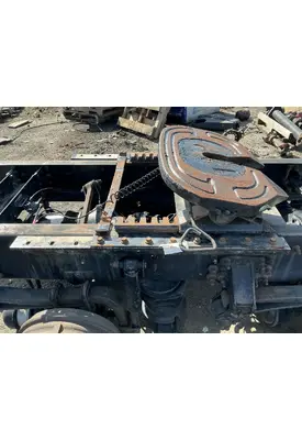 VOLVO VNL Fifth Wheel