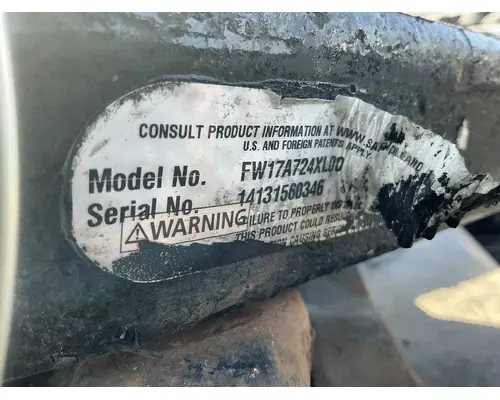 VOLVO VNL Fifth Wheel