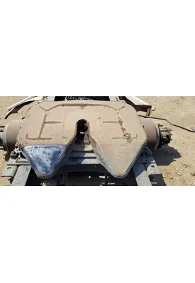 VOLVO VNL Fifth Wheel