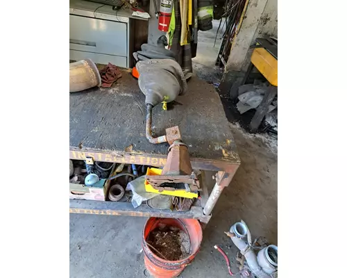 VOLVO VNL Floor Shift Assembly