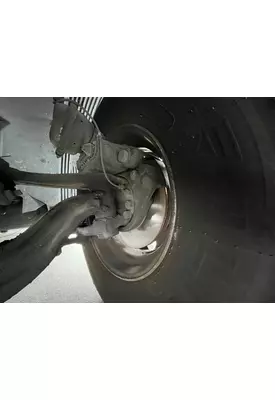 VOLVO VNL Front Axle Assembly