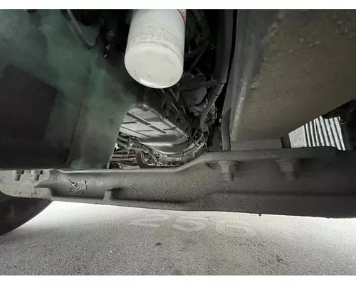 VOLVO VNL Front Axle Assembly