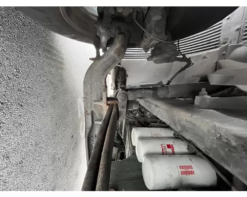 VOLVO VNL Front Axle Assembly
