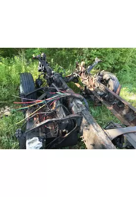 VOLVO VNL Frontclip