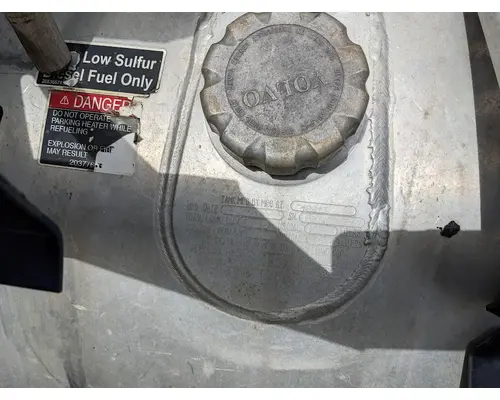 VOLVO VNL Fuel Tank