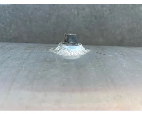 VOLVO VNL Fuel Tank