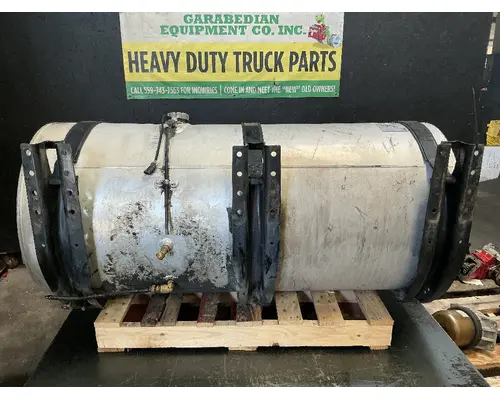 VOLVO VNL Fuel Tank