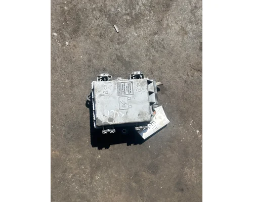 VOLVO VNL Fuse Box
