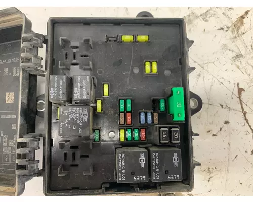 VOLVO VNL Fuse Box