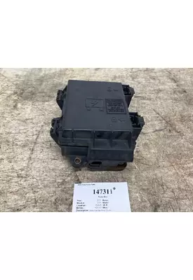 VOLVO VNL Fuse Box
