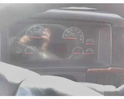 VOLVO VNL GAUGE CLUSTER