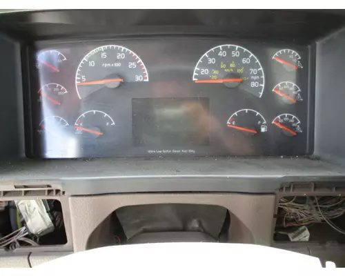 VOLVO VNL GAUGE CLUSTER