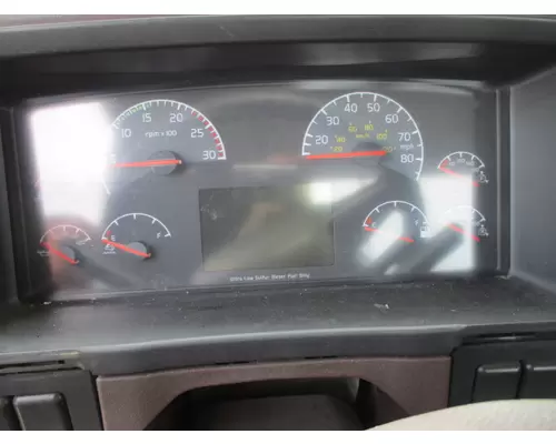 VOLVO VNL GAUGE CLUSTER