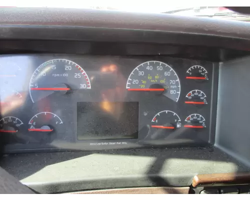 VOLVO VNL GAUGE CLUSTER