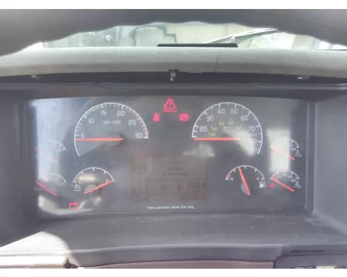 VOLVO VNL GAUGE CLUSTER
