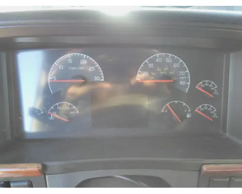 VOLVO VNL GAUGE CLUSTER