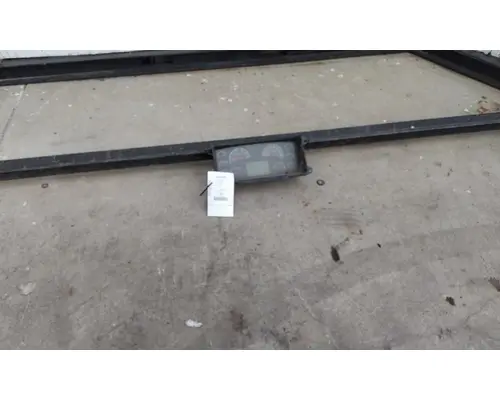 VOLVO VNL GAUGE CLUSTER