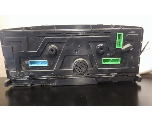 VOLVO VNL GAUGE CLUSTER