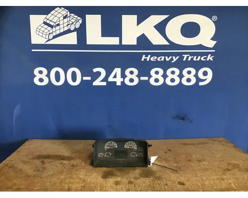 VOLVO VNL GAUGE CLUSTER