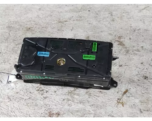 VOLVO VNL GAUGE CLUSTER