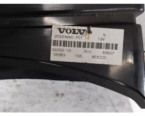 VOLVO VNL GAUGE CLUSTER