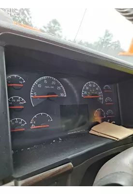 VOLVO VNL GAUGE CLUSTER