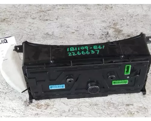 VOLVO VNL GAUGE CLUSTER